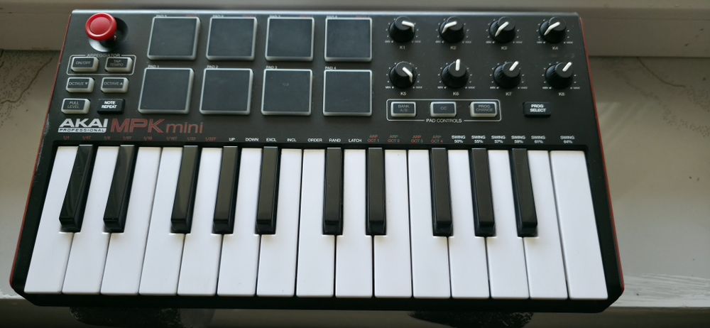 Akai MPK Mini Mk2