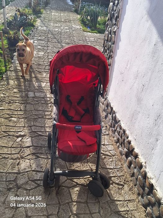 Carut  CHICCO Simplicity Top
Roti fixe si pivota