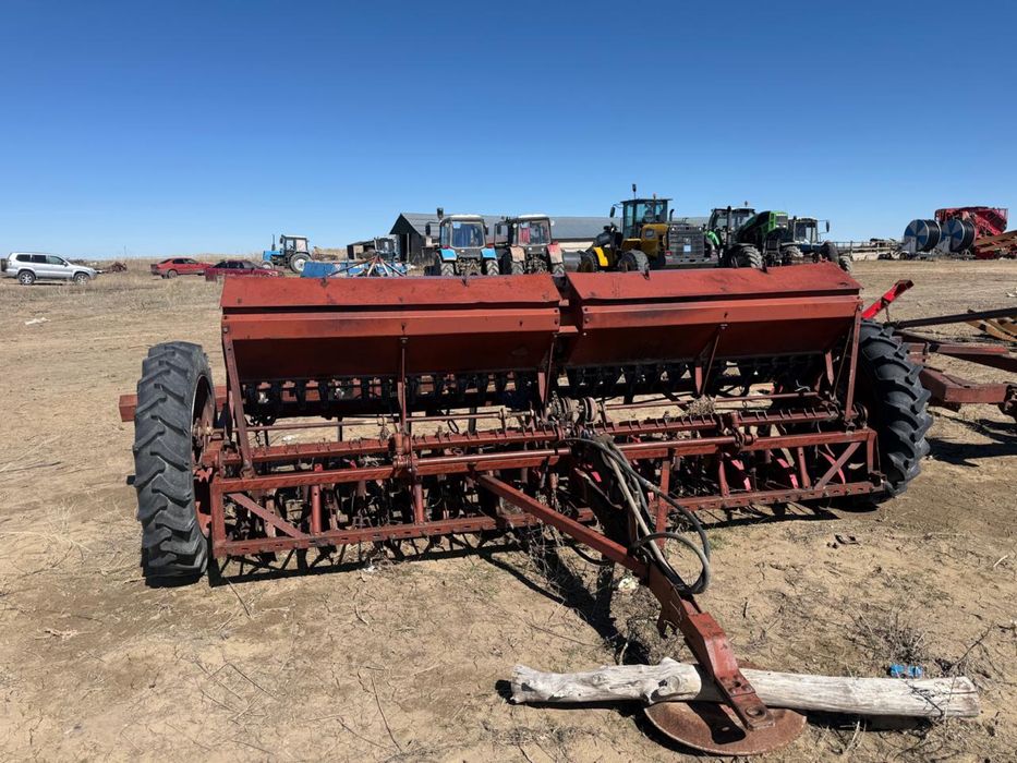 СОН - 4,2  Овощная сеялка