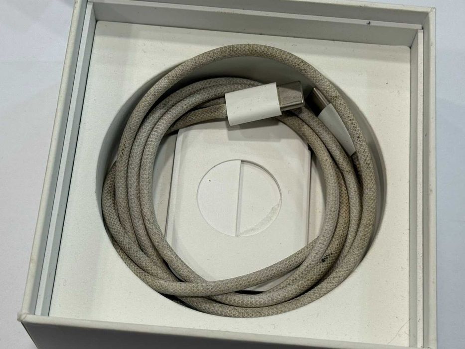 Apple AirPods Pro (2-ро поколение) – Оригинални