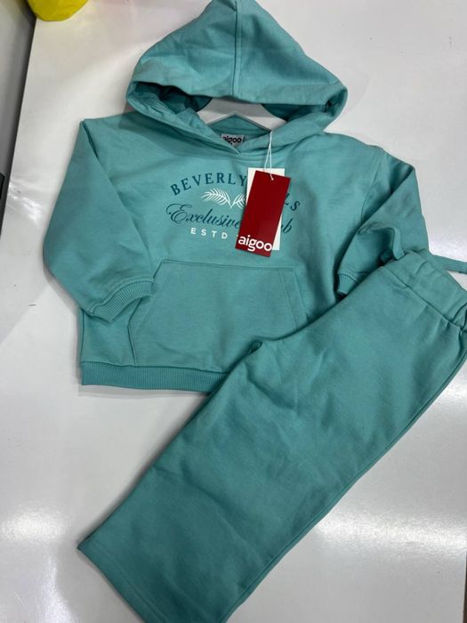 Одежда для девочек