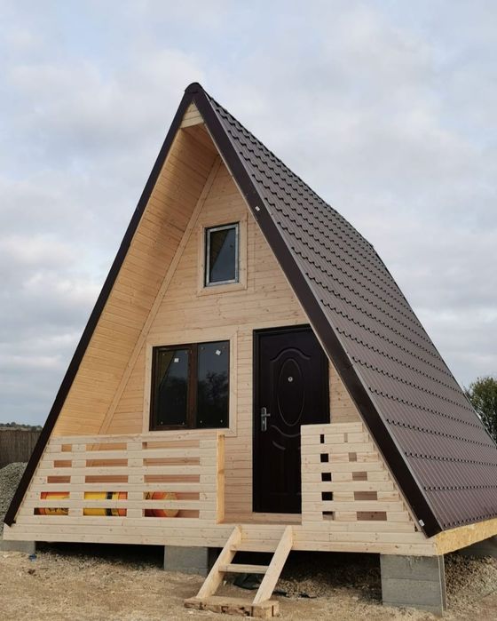 Vindem cabane tip A-frame