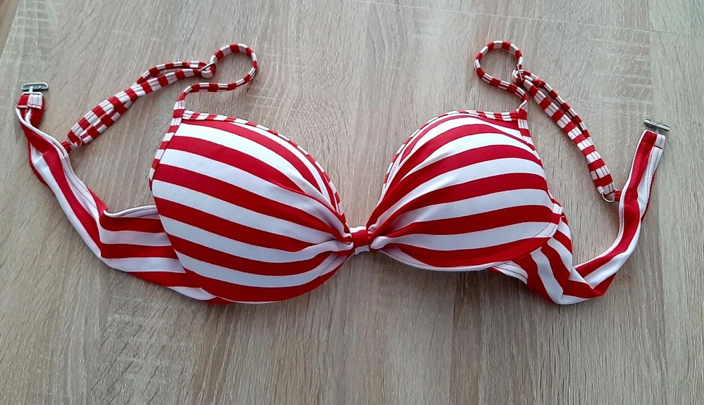 Нови и Изпллзвани бански комплеккти