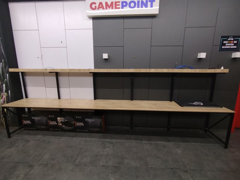 Computer stoli (LOFT)