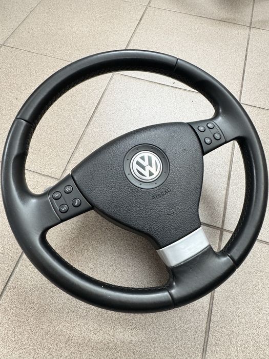 Volan Volkswagen sport Piele + Comenzi + Airbag / Golf 5 /Passat B6 /Tiguan