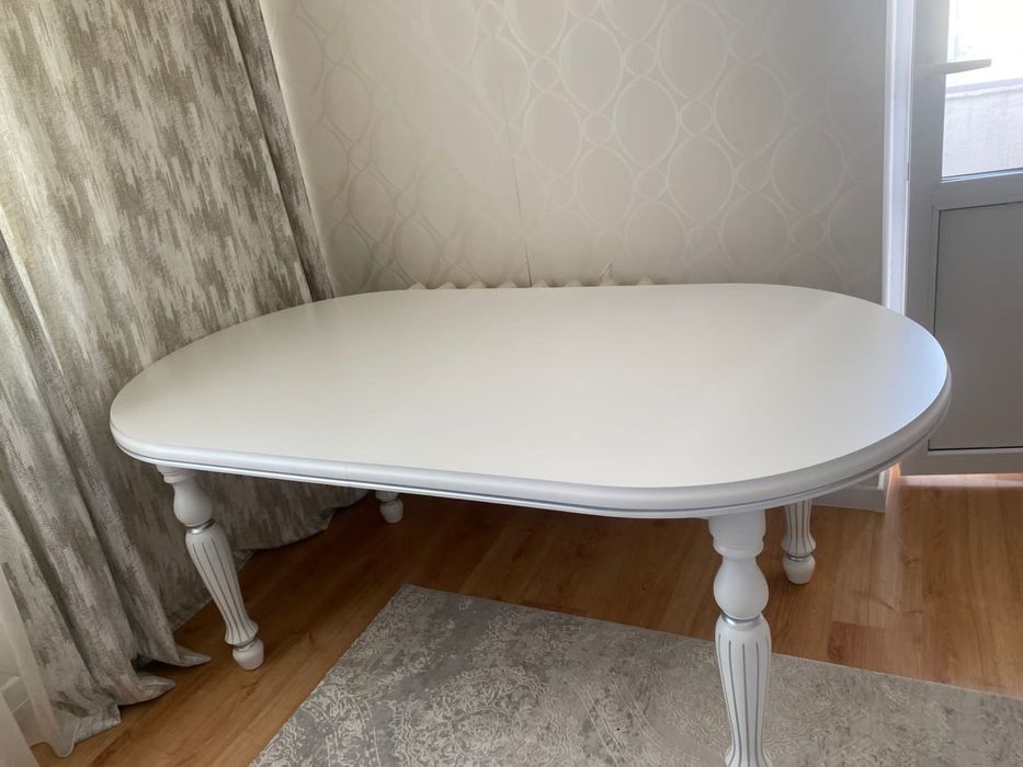 Продам Стол обеденный