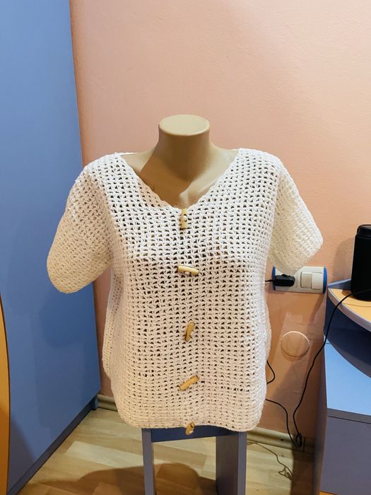 Bluza tricotata alba