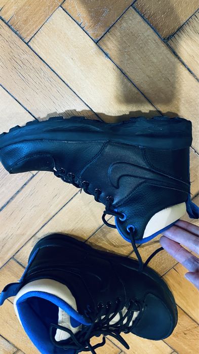 Papuci Nike Mano Piele Mar 36