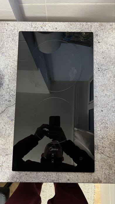 Керамични котлони  Midea