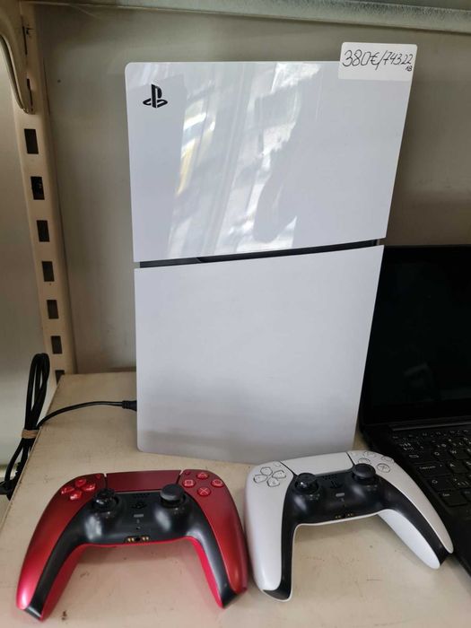 ***Топ Оферта***Игрова конзола PS5 Digitale Edition + 2бр.контролери