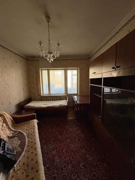 Продаётся кв 2/2/5 Куйлюк массив 4 Мирабадский район