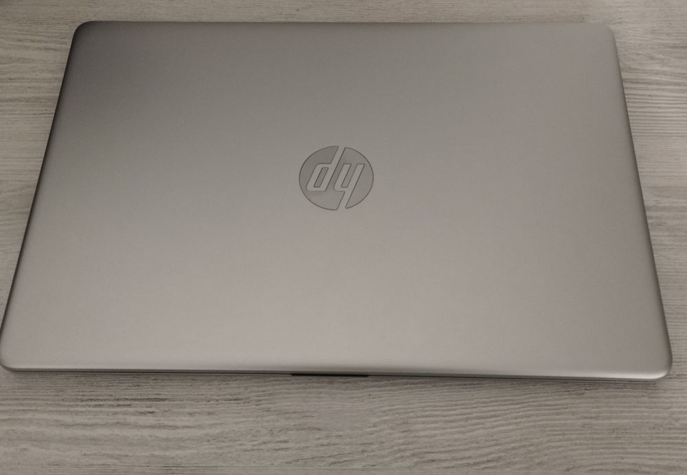 Noutbuk hp model