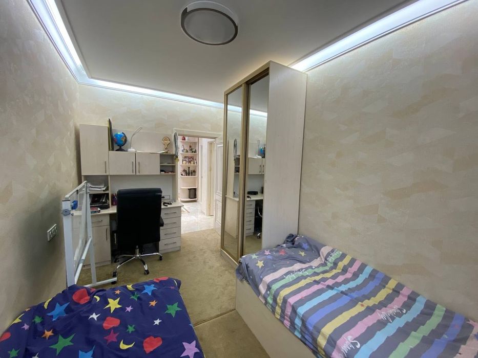 Квартира продажа 102кв чехова