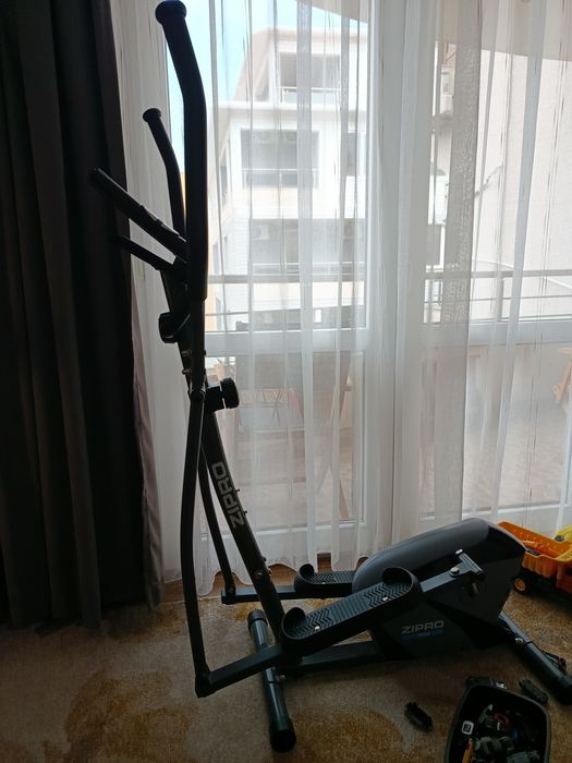 Малко ползван кростренажое