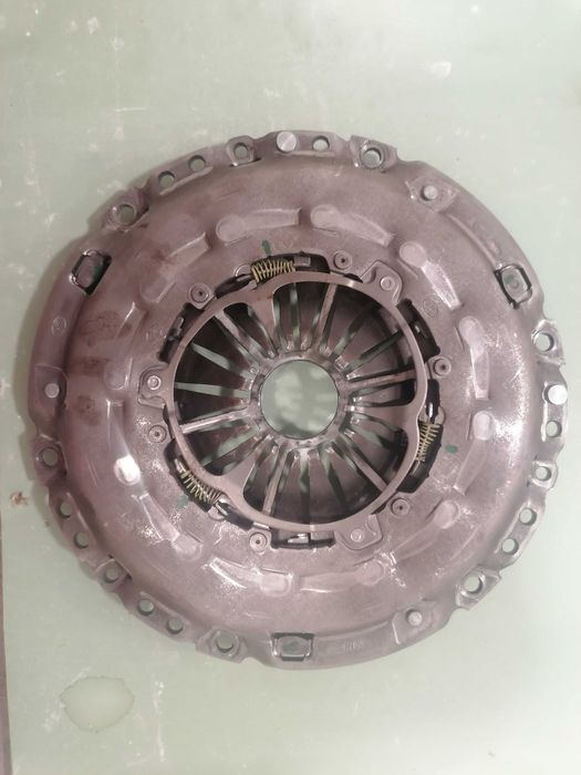 Двумасов маховик Пежо - Ситроен