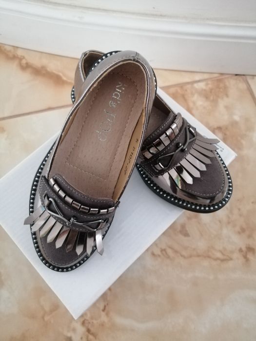 Pantofi fetite arginti