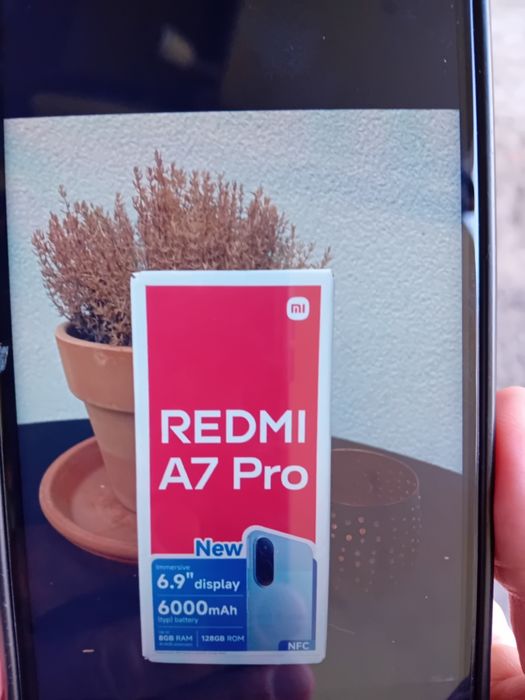 Vând  redmi A7 Pro Nou ! Black preț 550 ron