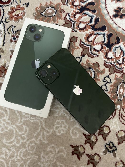 Продам iPhone 13