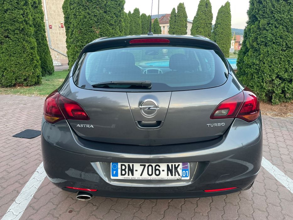 Opel Astra 1.4 Turbo Benzina E5
