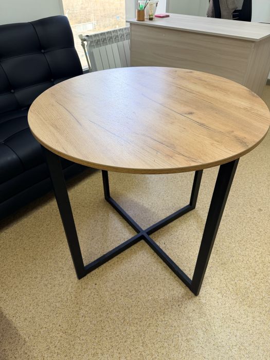 Диван, кресло, стуля, столы, шкаф