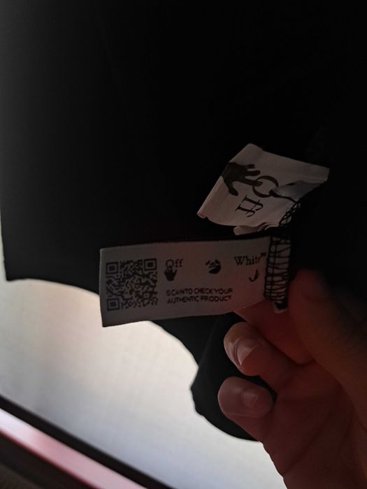 Tricou Off white Caravaggio M