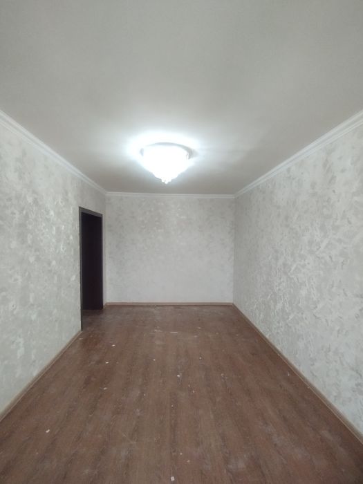 Срочно сотилади Сергели 9 худуд 2/7/7 свежие ремонт