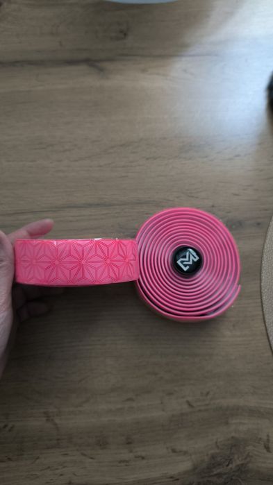 Обмотка на руль велосипеда