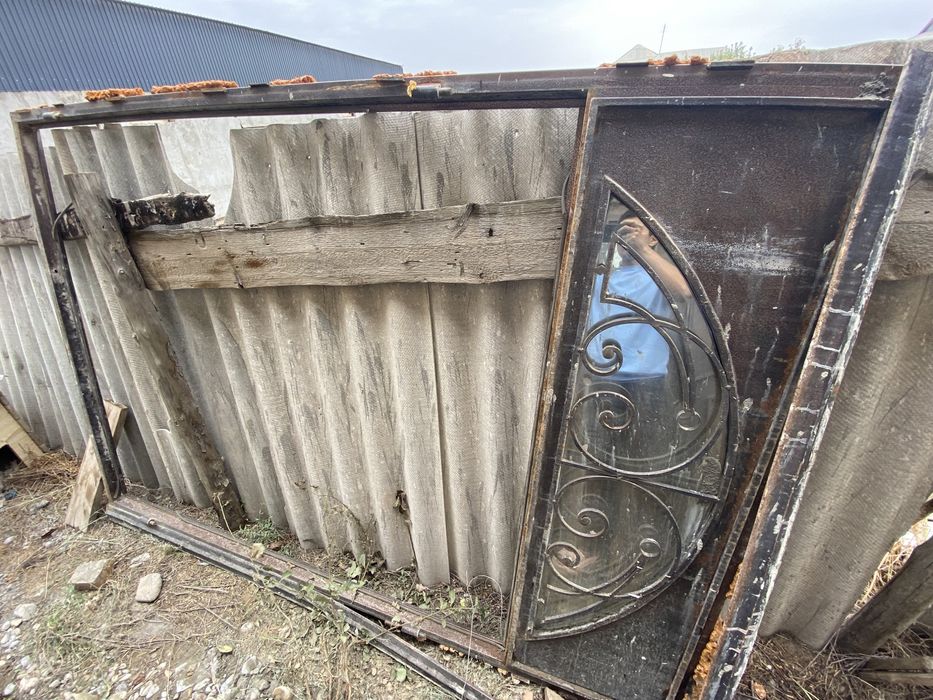 Входной дверь