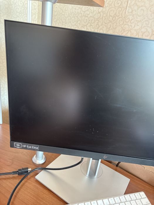 Продам монитор HP E22 G4