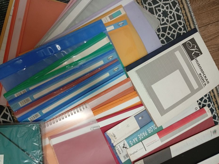 Продам файловые папки разные