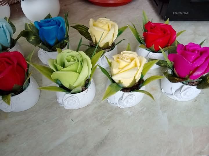 Кашпи с сапунена роза за 8март