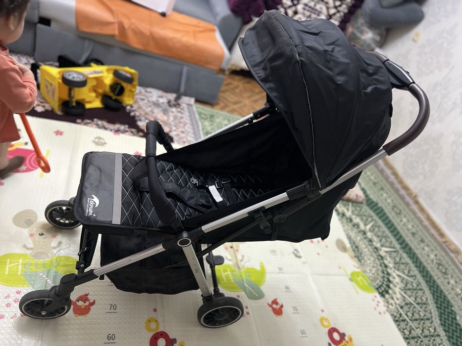 Продам коляску 2в1 лето-осень-весна