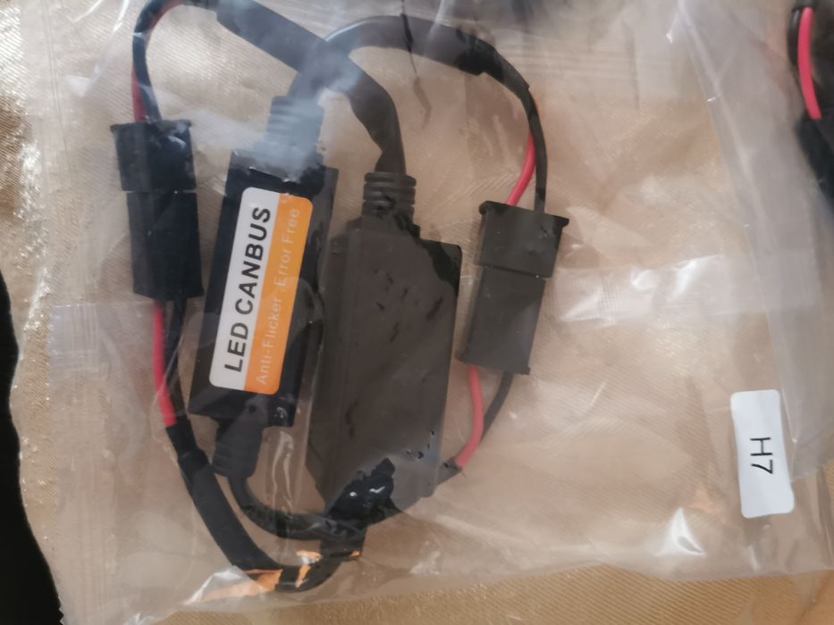 Led canbus декодер за грешка H1,H4,H7.HB3 декодер изгоряла кушка лед