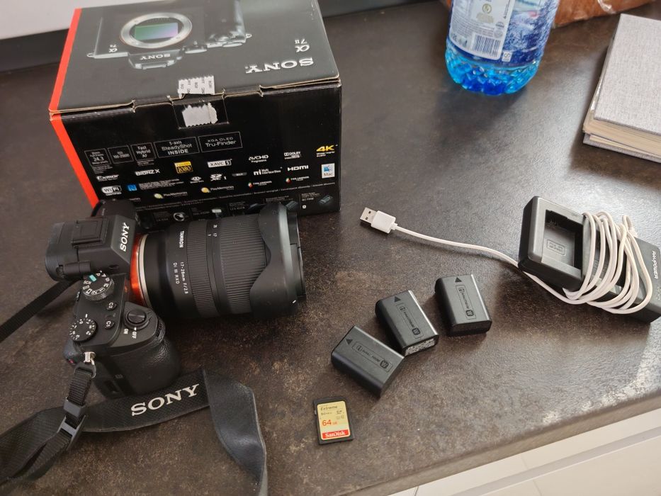 Sony a7 II  la cutie