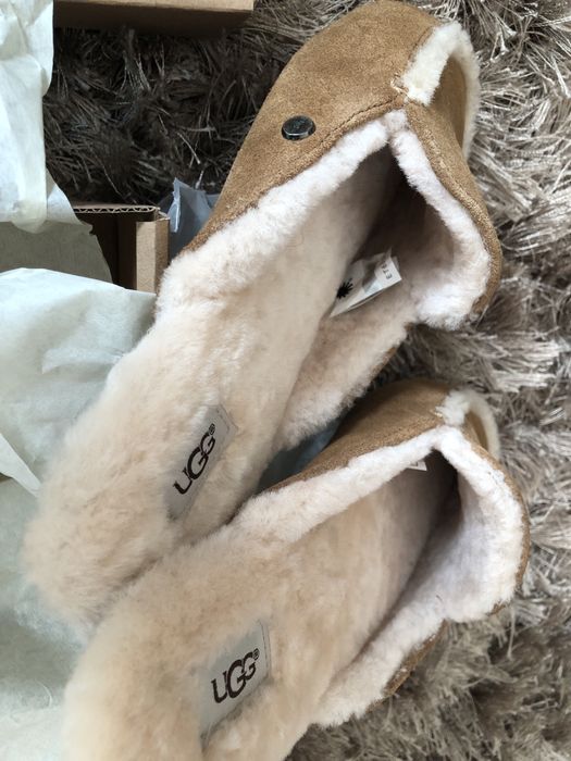 UGG пантофи/чехли