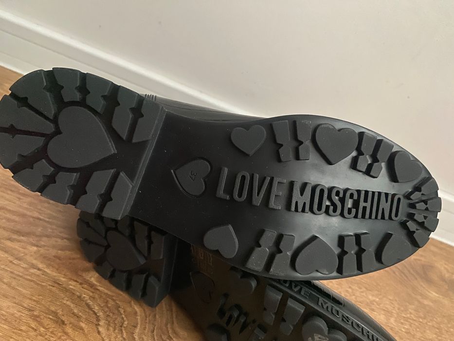 Оригинални Боти-Love Moschino 37 номер