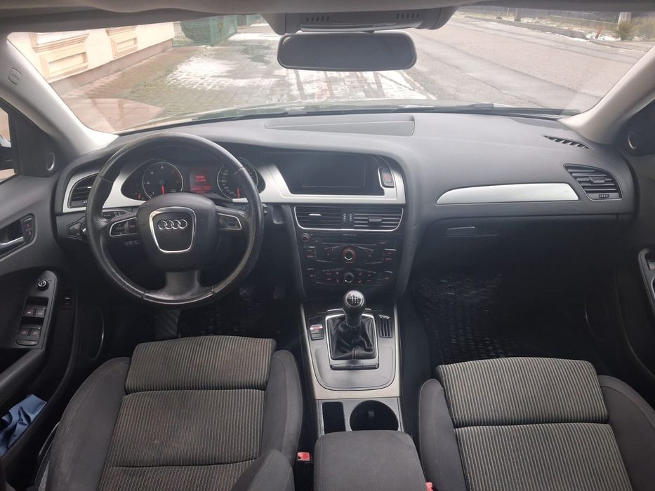 Vând Audi a4 b8 2.0