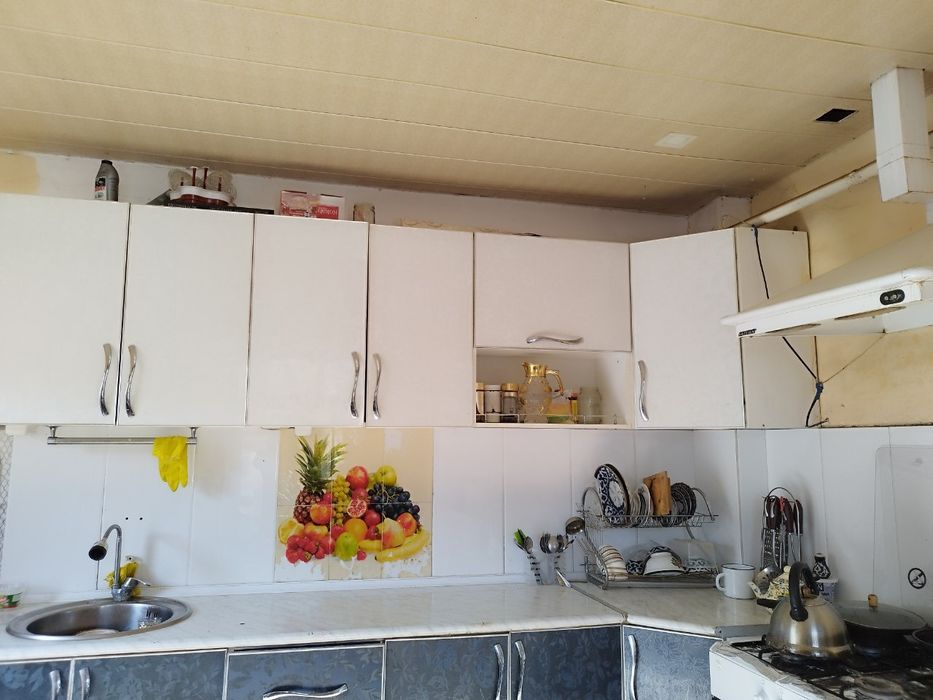 Вакзалда ховли сотилади