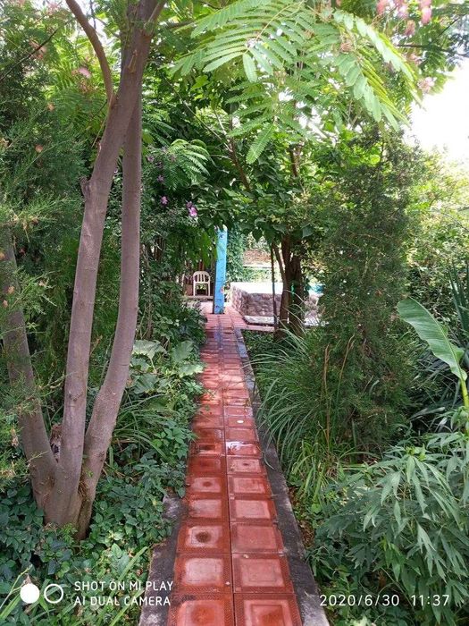 Дача - Дом в 3 км от кольца Рохат , 3 уровня, со всеми коммуникациями