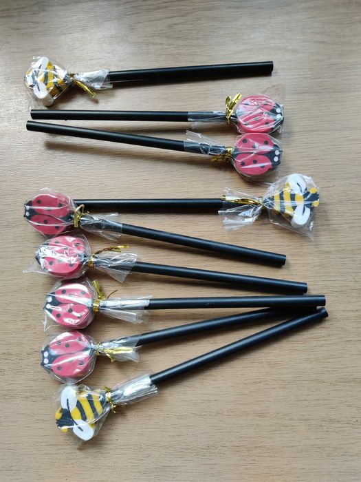 Продавам Моливи ученически - последни 15 броя