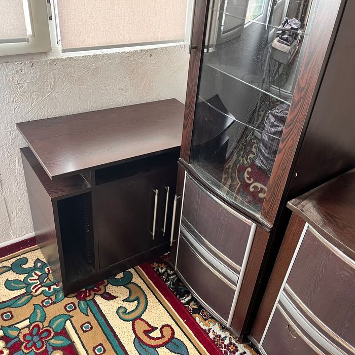 Срочно мебель для гостиной