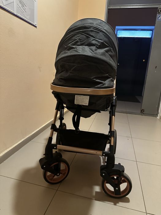 Продам коляску в хорошем состояний