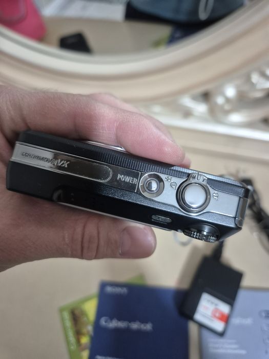 Sony Cyber-shot DSC-W100