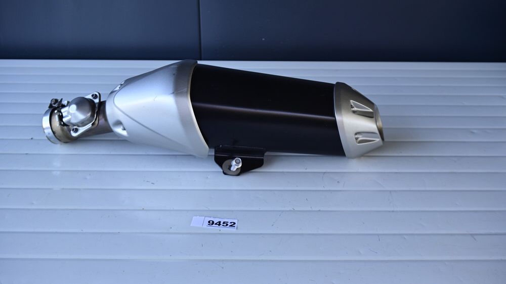 Yamaha FZ1 2006 Toba de evacuare originala