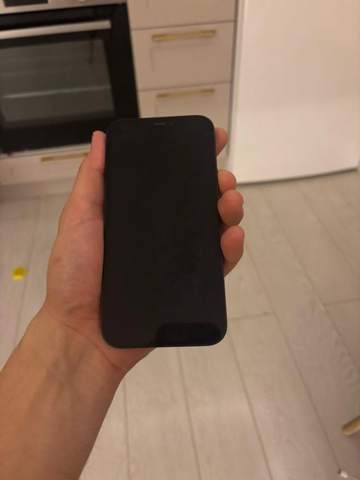 Iphone 12 акум 80% 128 гб