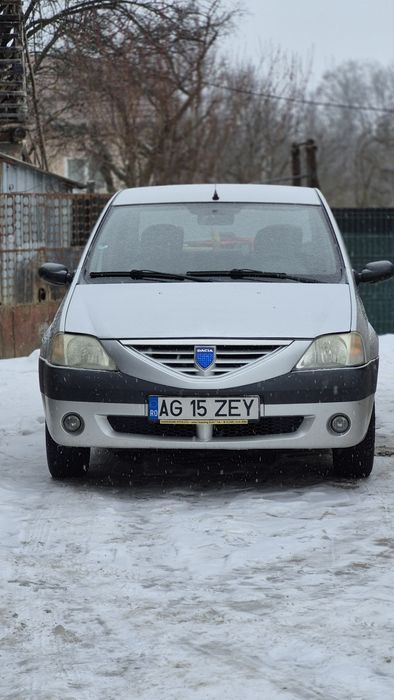 Vând Dacia Logan 1.4