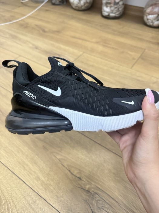 Nike Air Max 270 37.5