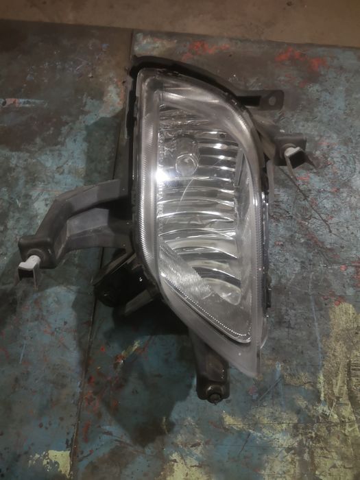 Киа Серато, правая туманка. Оригинал.