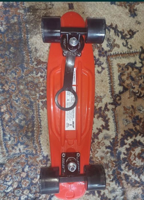 Skateboard Sulou Original,nou