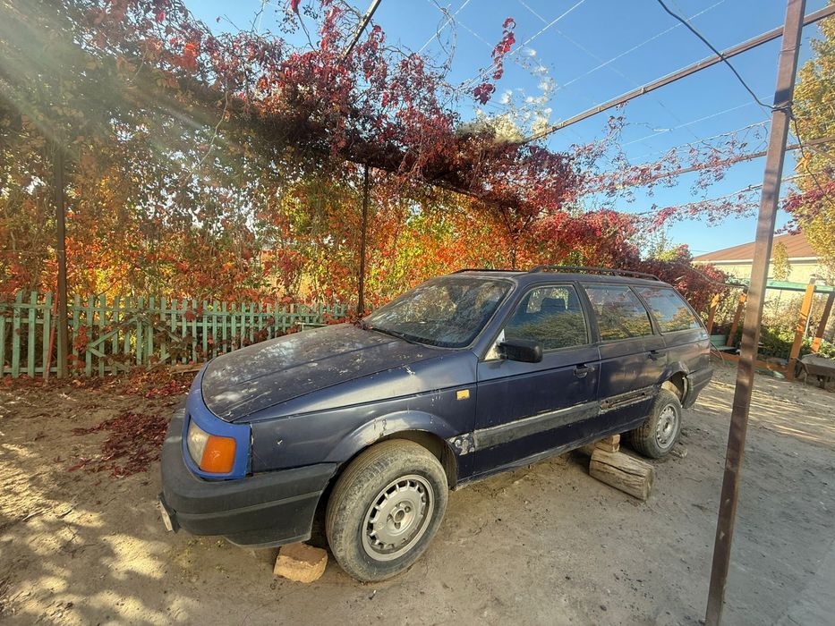 Продавм авто фолькцваген пассат